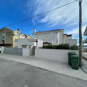 https://vila-maricic.hotelinzadar.com